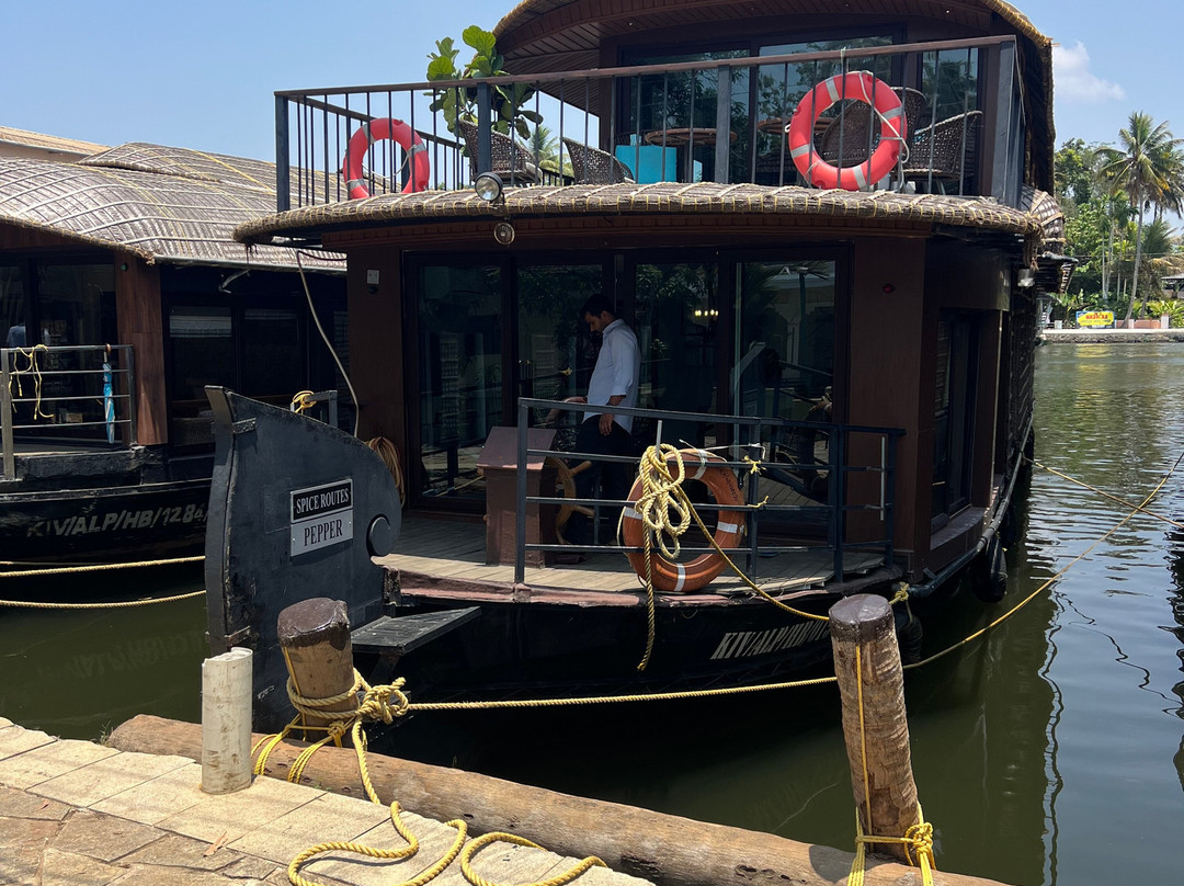 Spice Routes Luxury Cruises-Kainakary必去景点