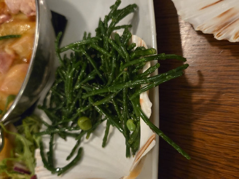 乔治与龙乡村别墅酒店主图