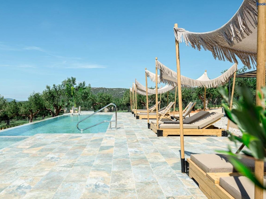 LIOSTASI luxury suites