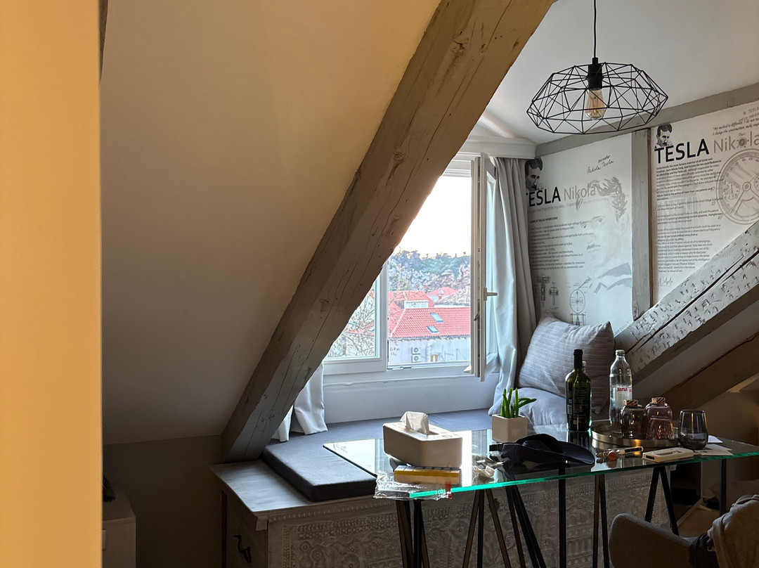 限成人的Nobile遗产别墅主图