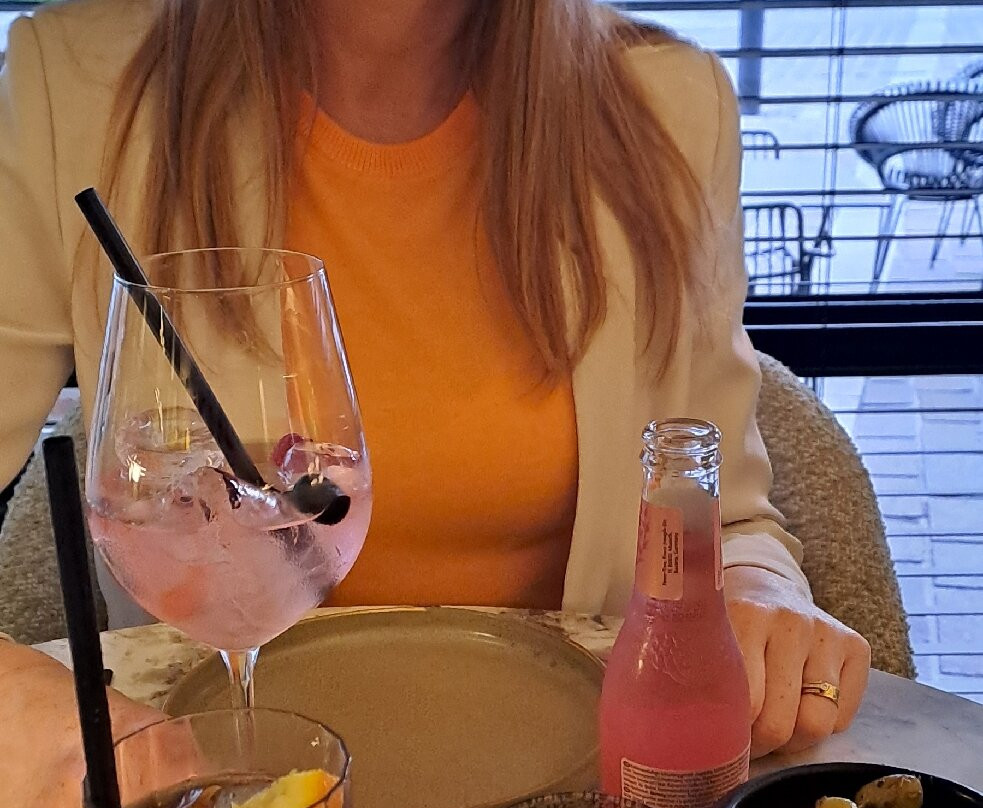 Bar a cote