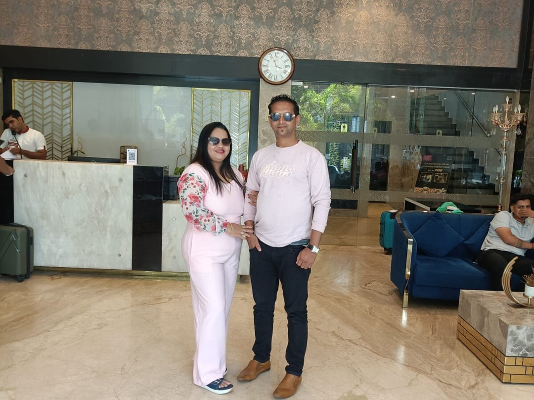 果阿坎多林雷根塔中央帝国酒店主图