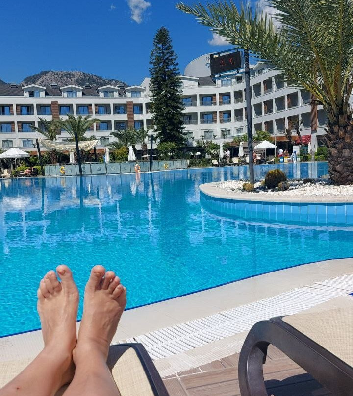 费穆古努克酒店主图