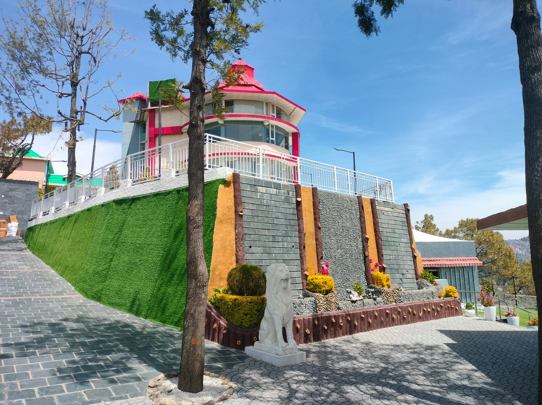 里根塔山顶酒店，西姆拉主图
