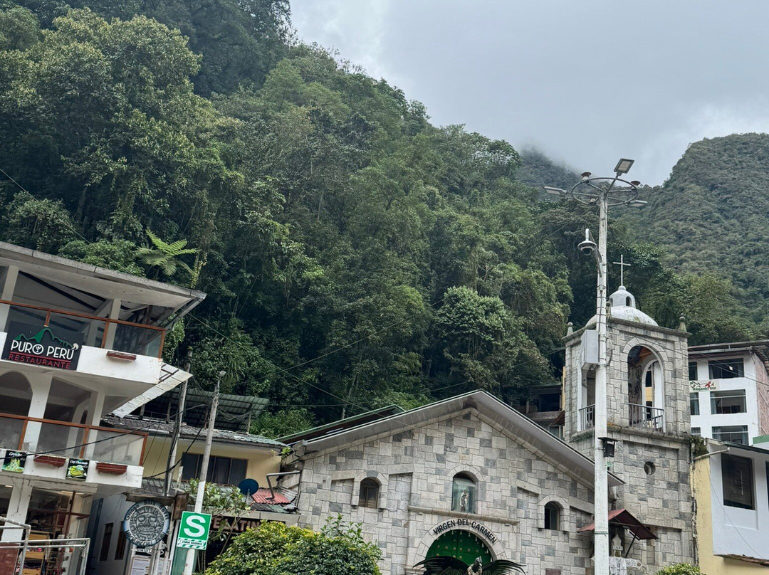Iglesia Virgen Del Carmen-温泉镇必去景点