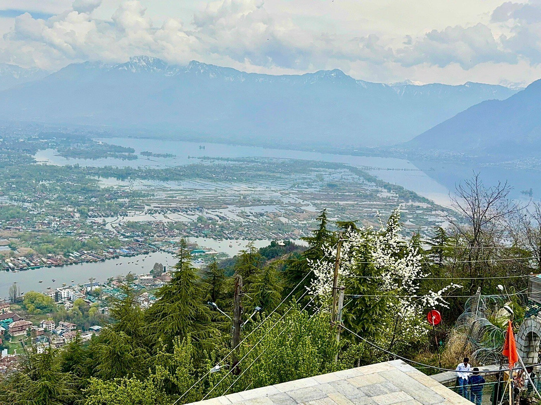 Shankaracharya Hill-斯利那加必去景点