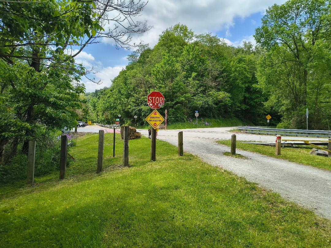 Sutersville Trailhead-Sutersville必去景点