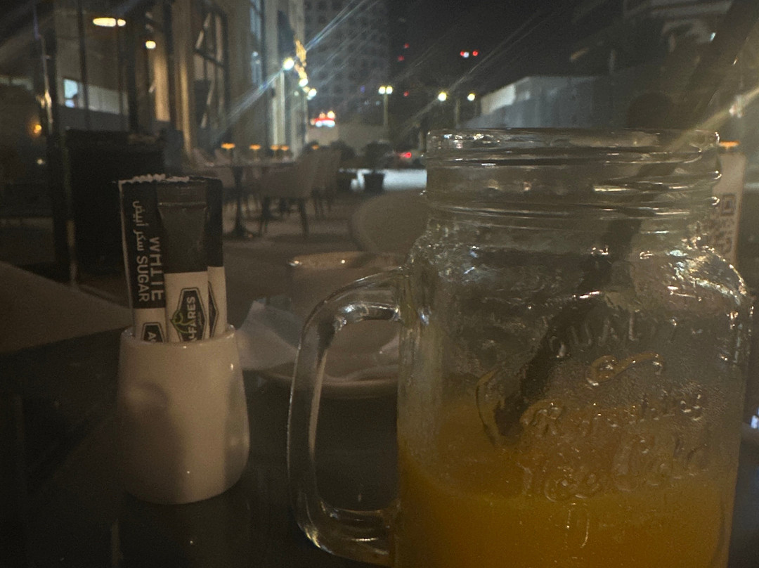 3al Tareeq Restaurant