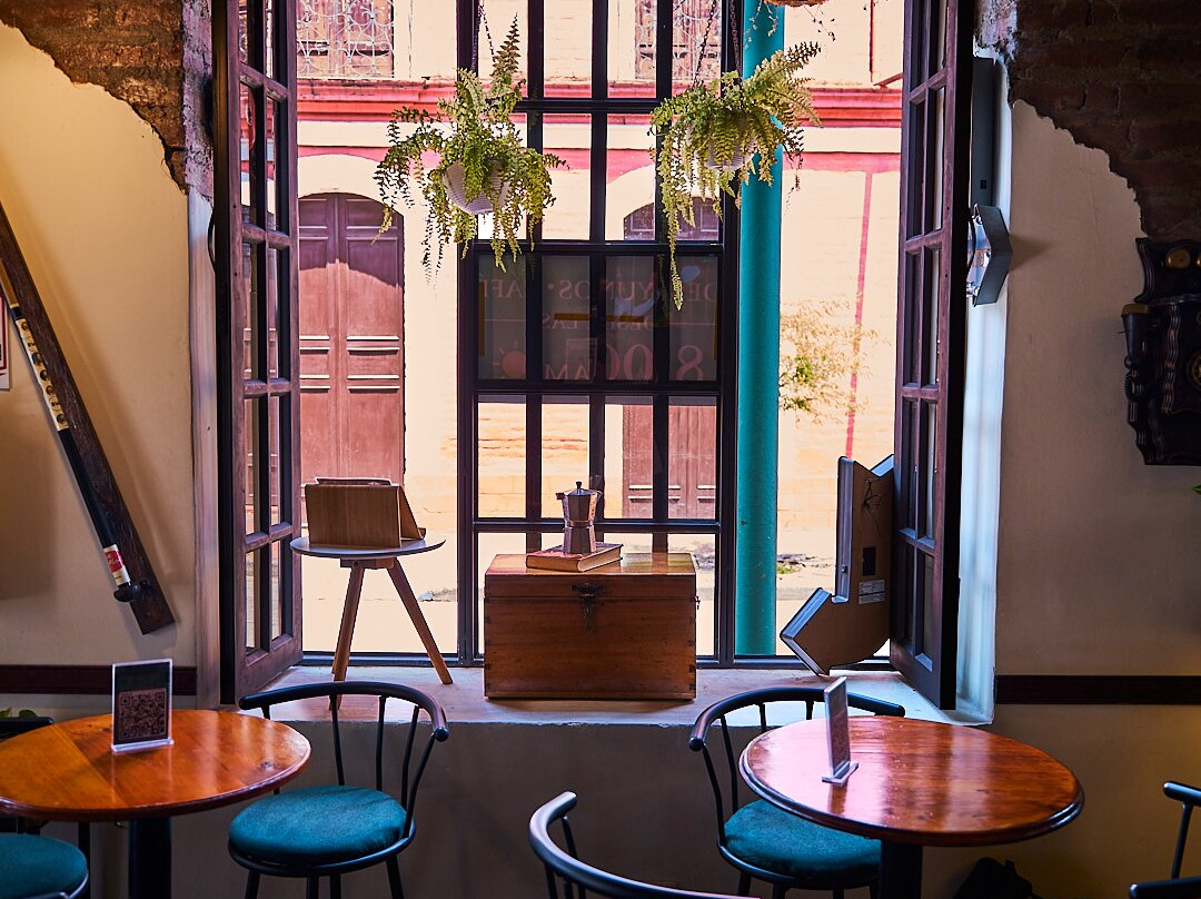 Santuario Pub Buga