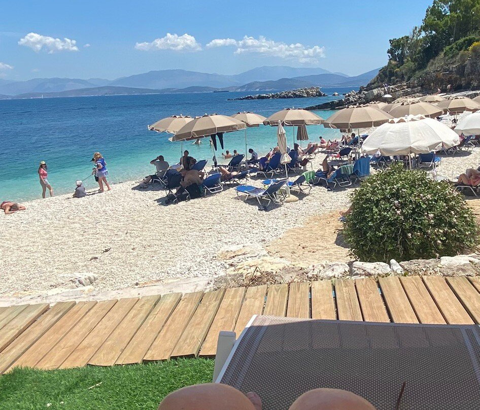 Bataria Beach-Kassiopi必去景点