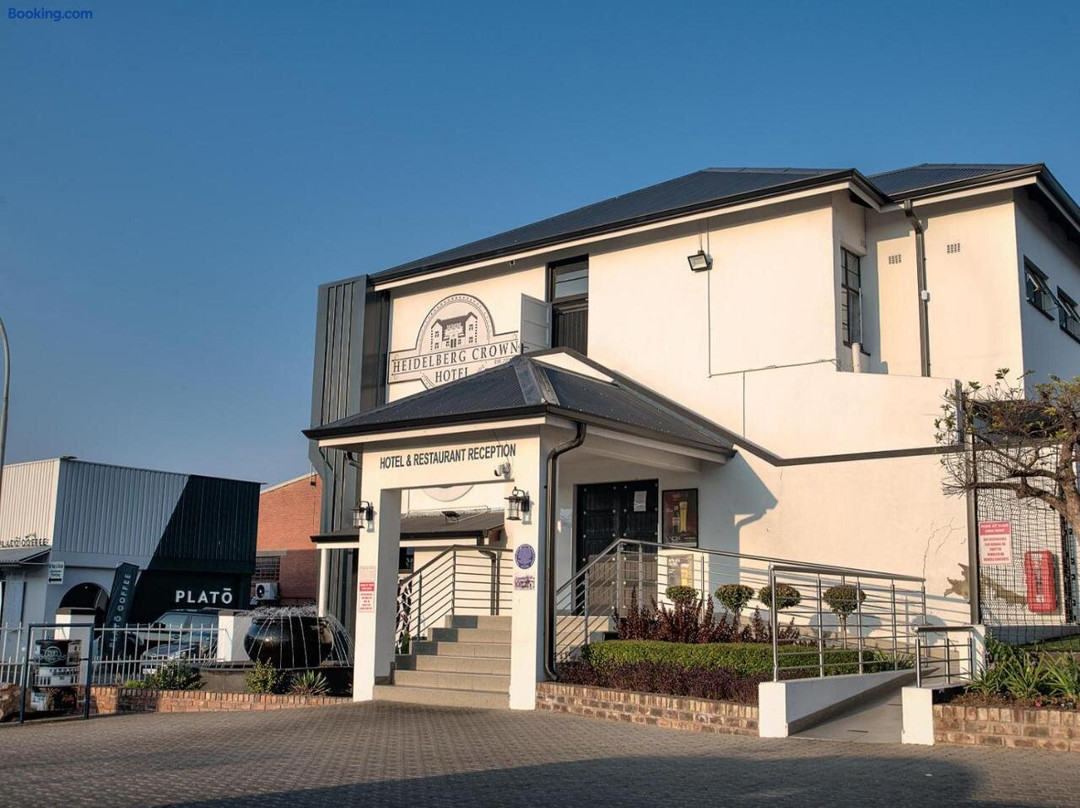 Heidelberg Crown Hotel