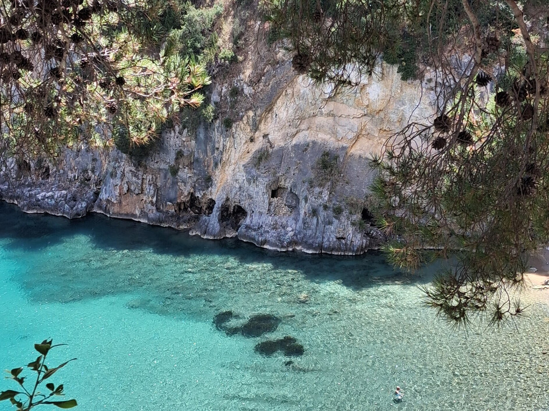 Baia del Buon Dormire-Faracchio必去景点