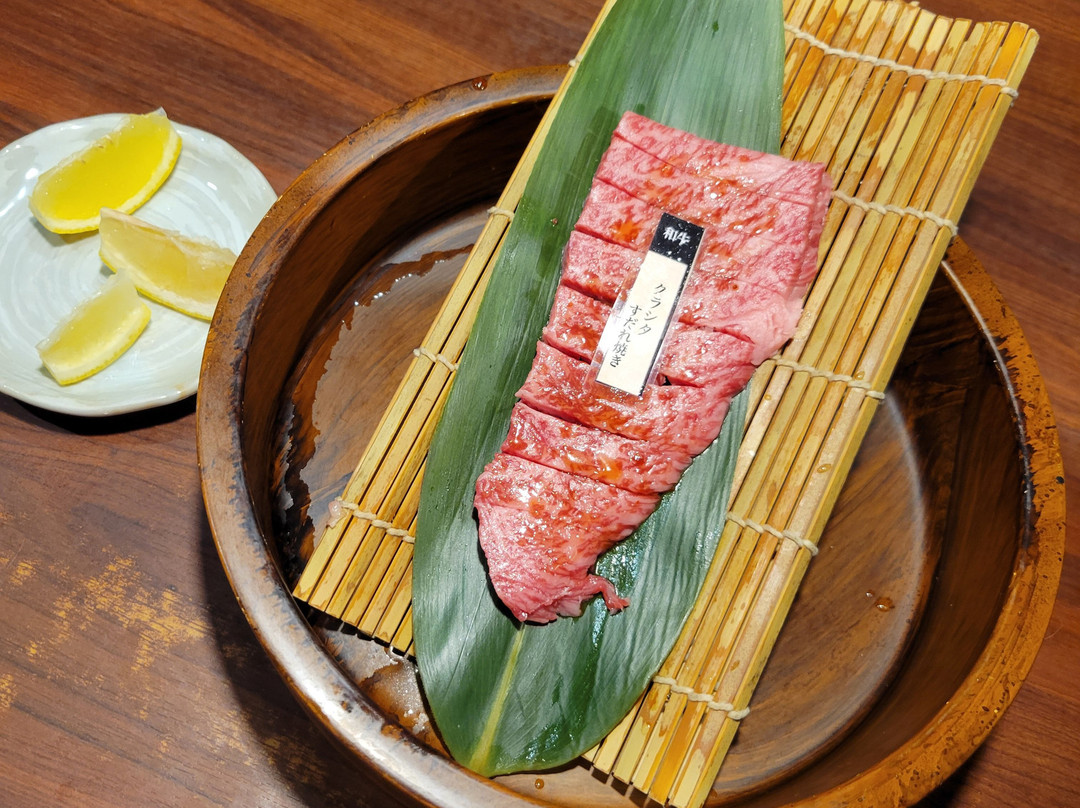 神戸ビーフ焼肉 お加虎三宮店