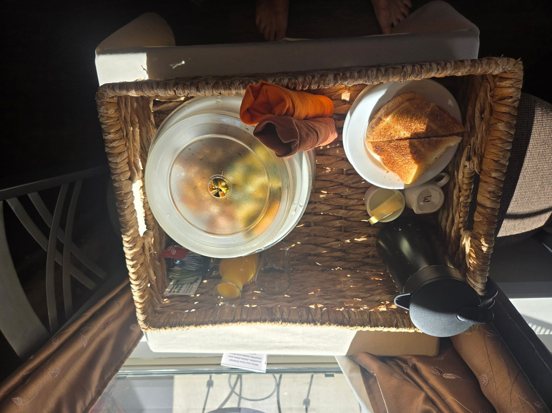 沙斯塔湖旅馆主图