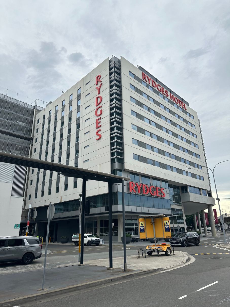 悉尼机场瑞吉斯酒店, EVT旗下-旅行者