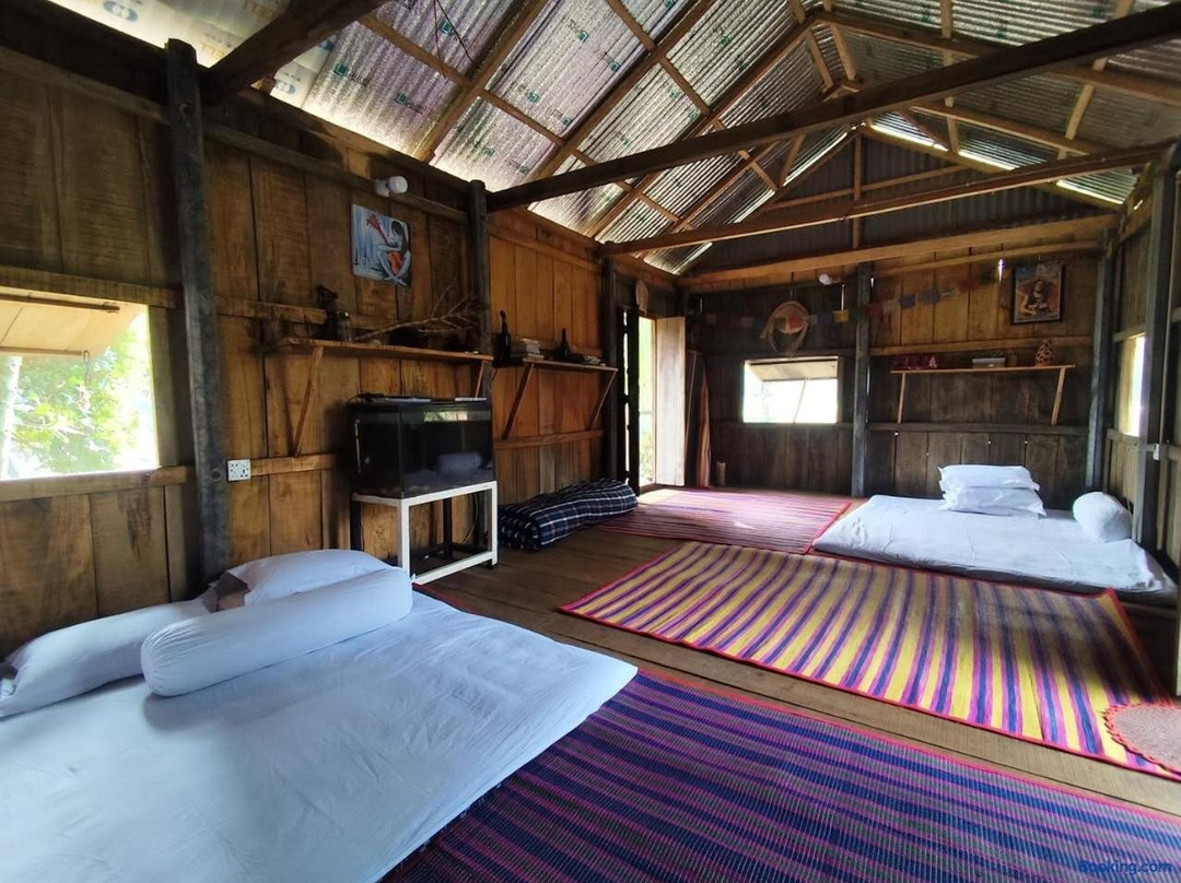 Hijoltola Camping & Resort