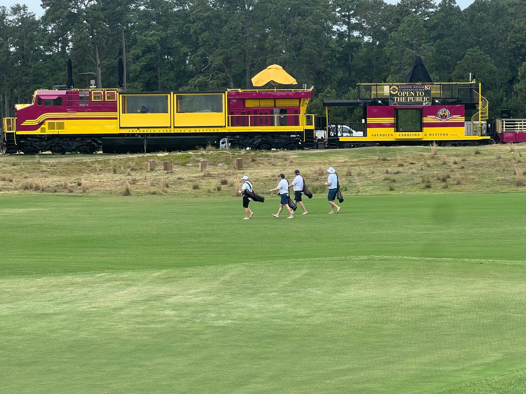 Pinehurst Golf Resort主图