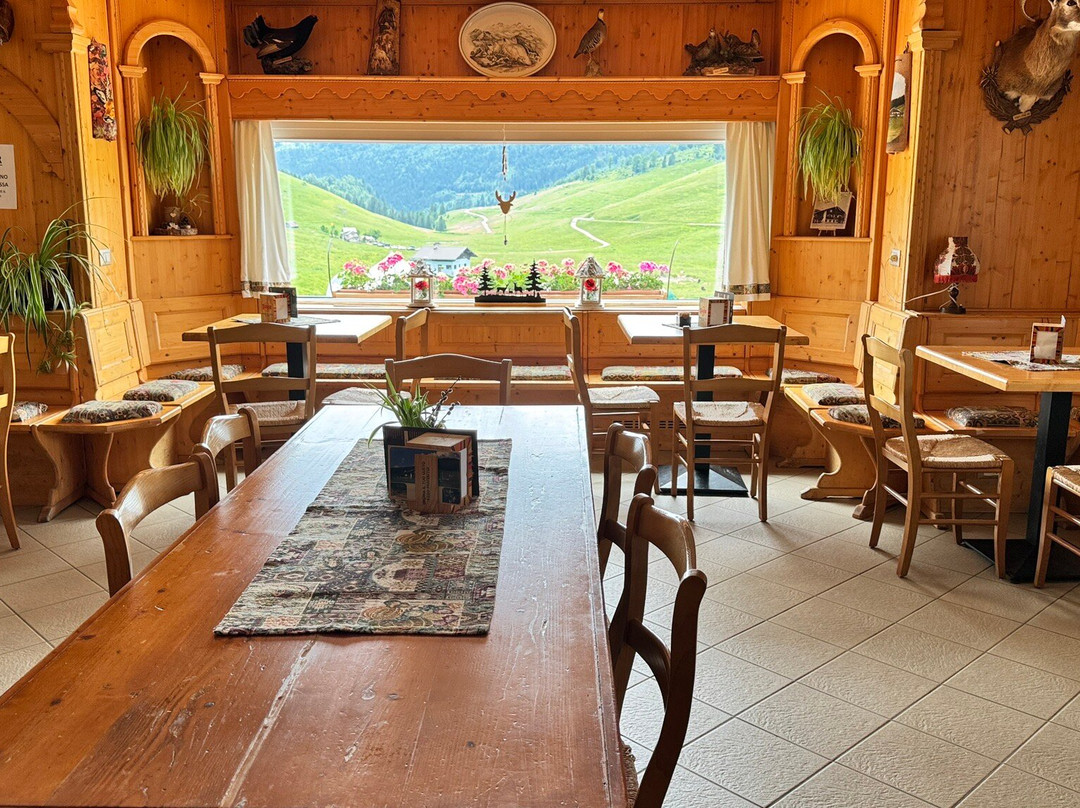Rifugio Valmaron主图