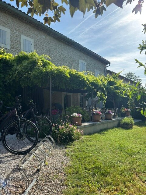 Provence Cycling Holidays主图