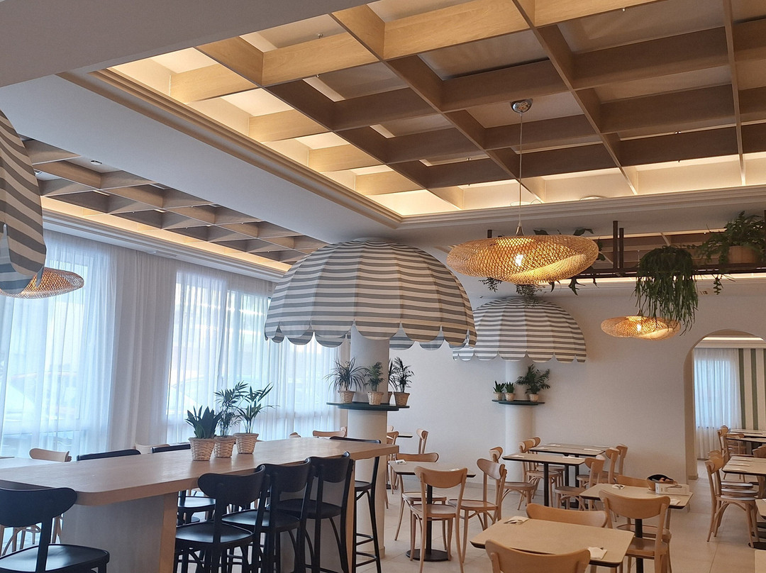 埃斯腾斯酒店主图