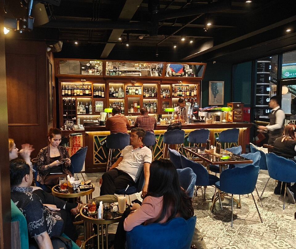 The Bank Bar & Burgers