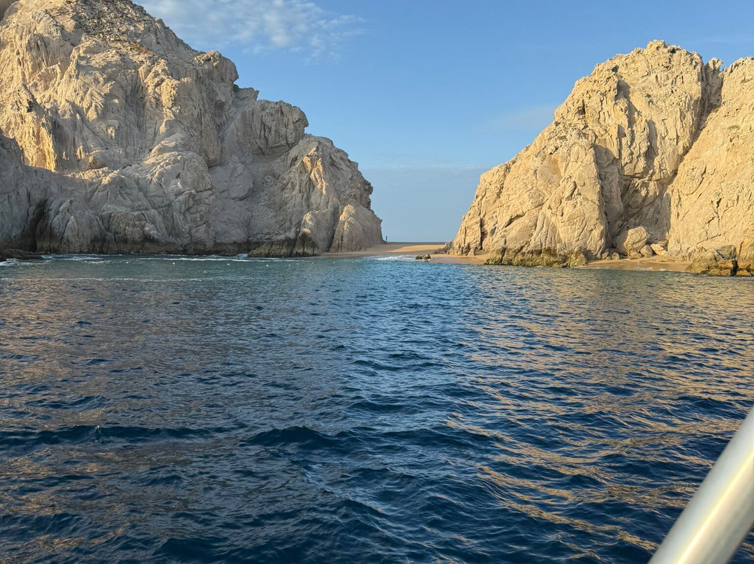 Blue Sky Cabo Fishing and Tours-卡波圣卢卡斯必去景点