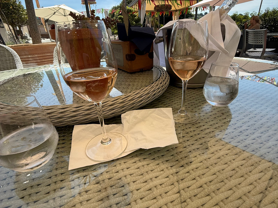 伯德巴斯酒店主图