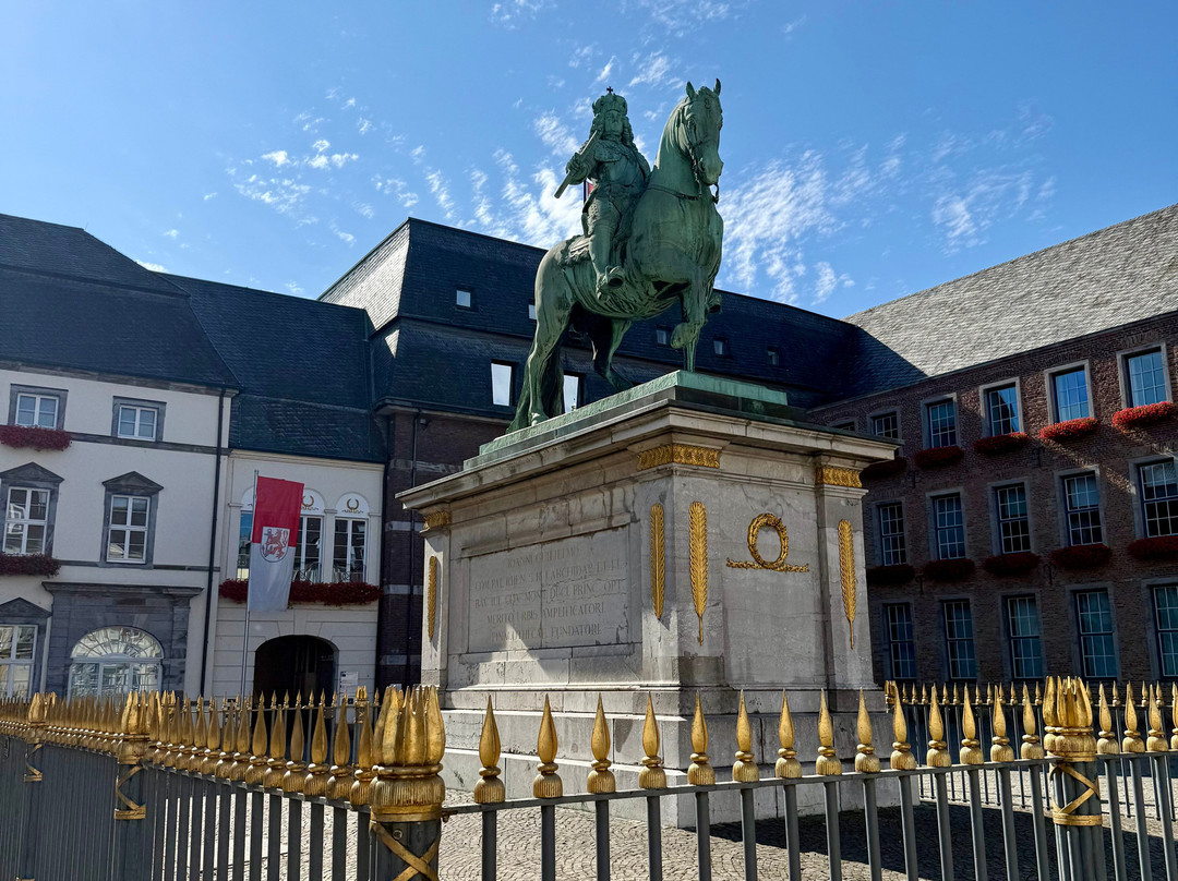 Marktplatz-杜塞尔多夫必去景点