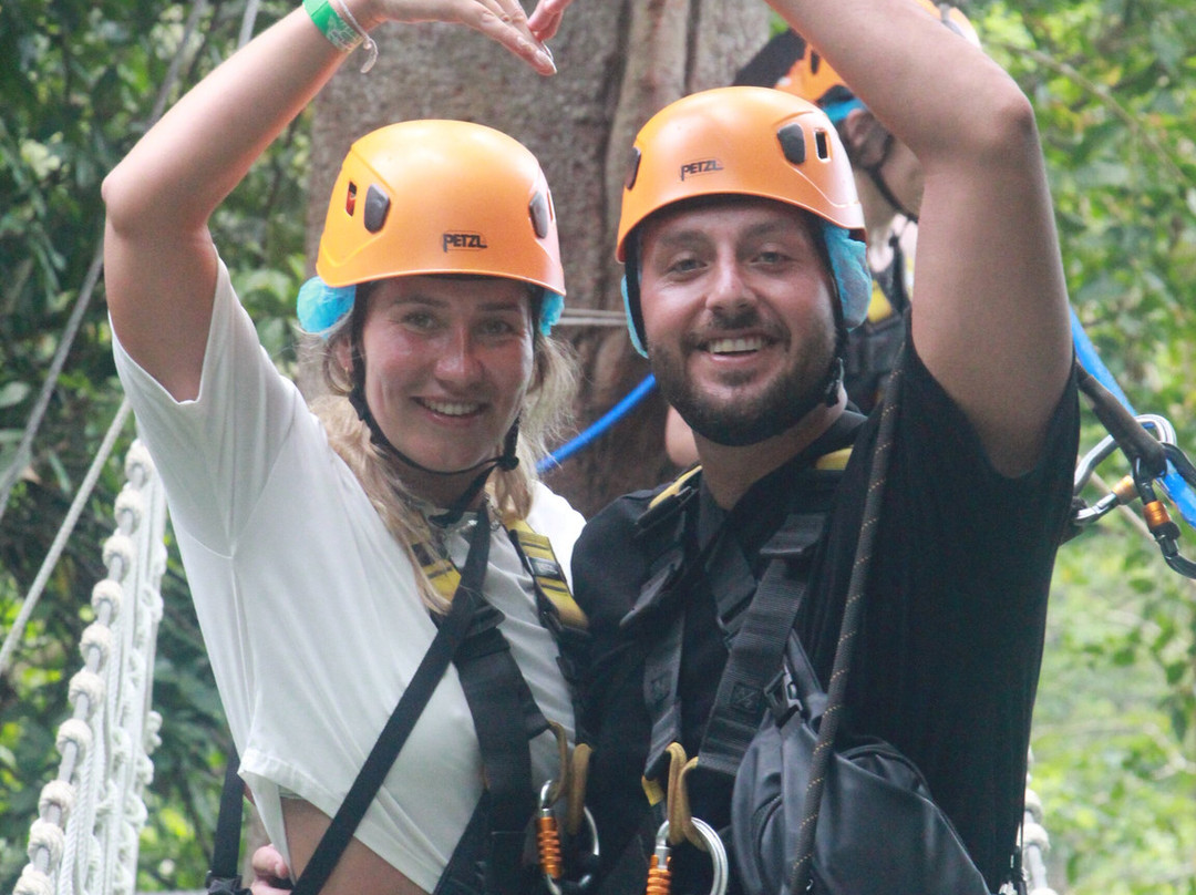 Hawk Adventure Zipline Park  Samui-红统必去景点