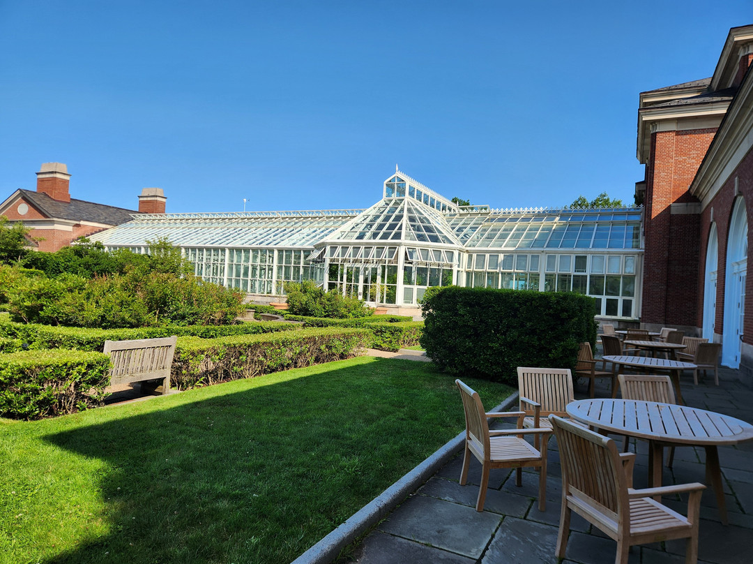 The K.C. Irving Environmental Science Centre and Harriet Irving Botanical Gardens-Wolfville必去景点