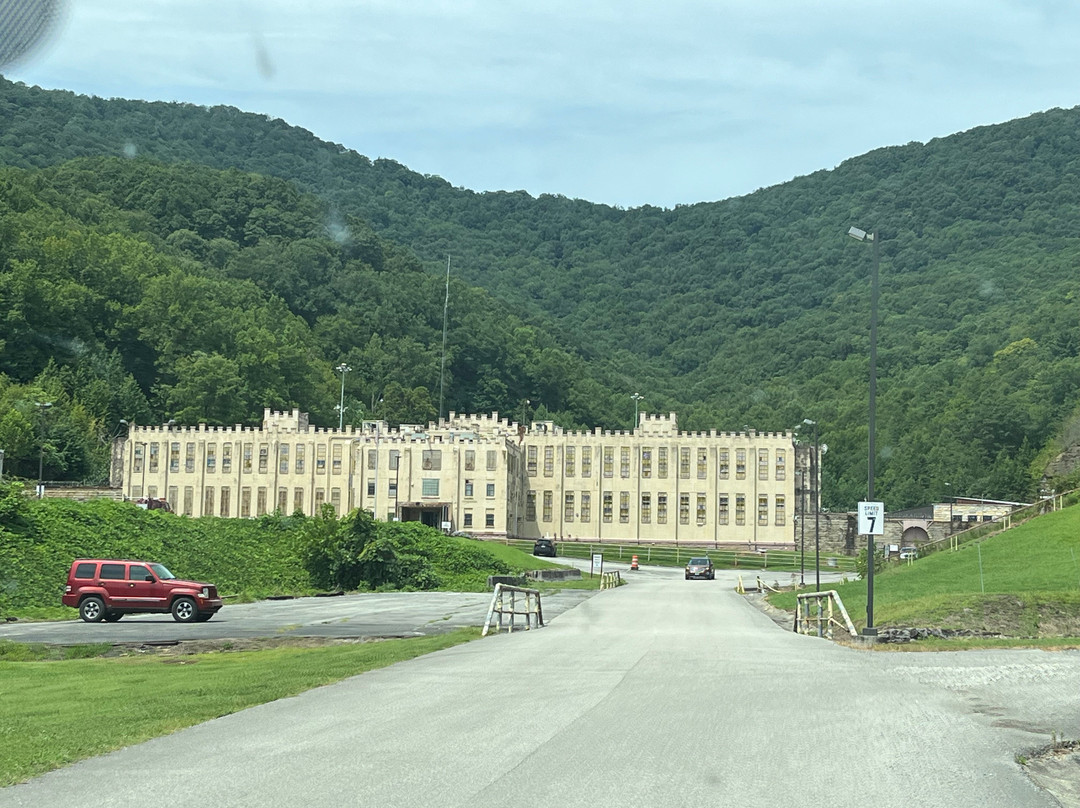 Historic Brushy Mountain State Penitentiary-Petros必去景点