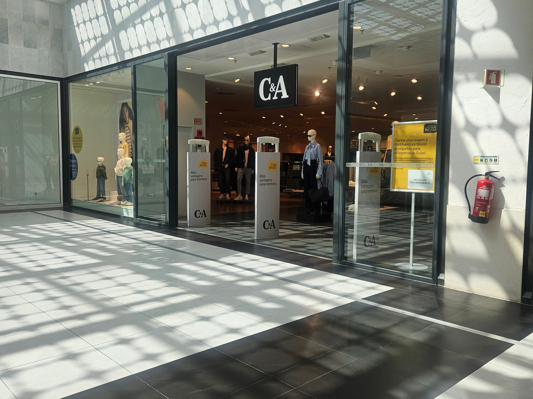 Algarve Shopping-阿尔布赞拉必去景点