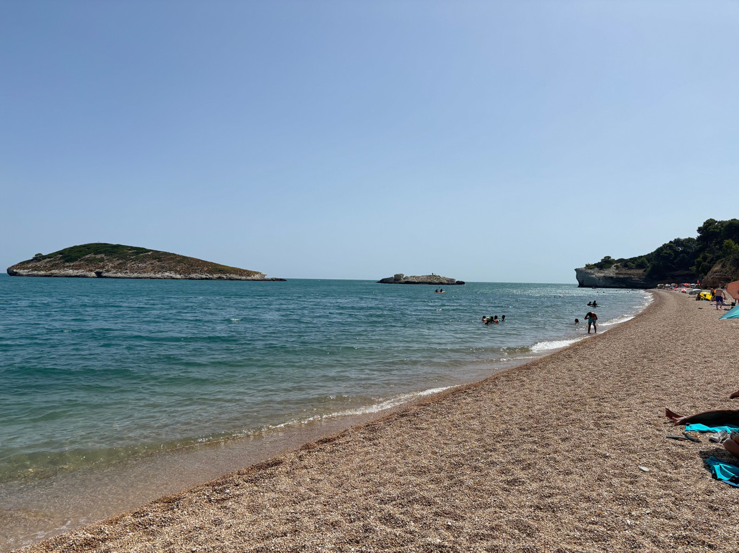 Spiaggia Baia Di Campi-维耶斯泰必去景点