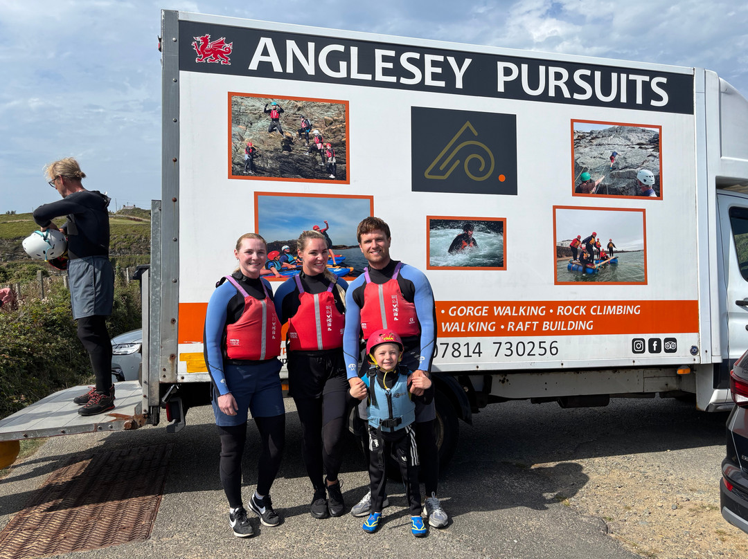 Anglesey Pursuits-Holyhead必去景点