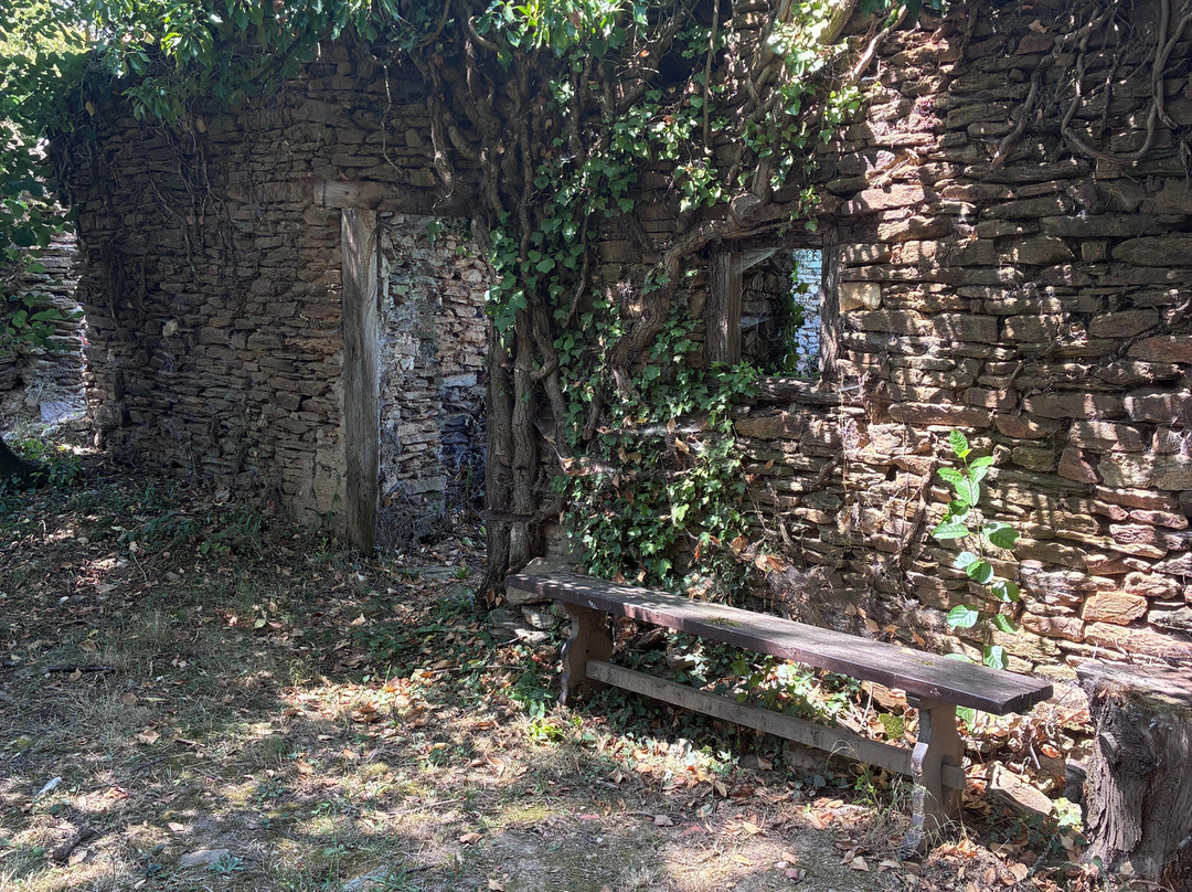 Het Franse Pad-Saint Desire必去景点