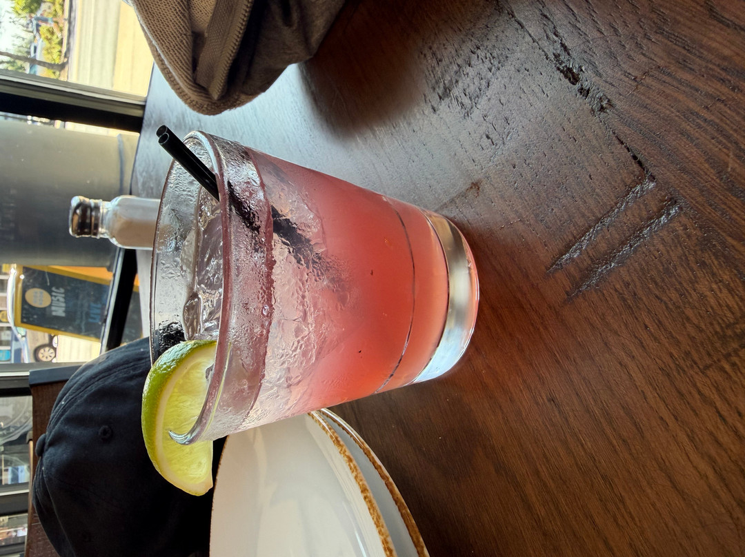 The Neighborhood Tavern Salem