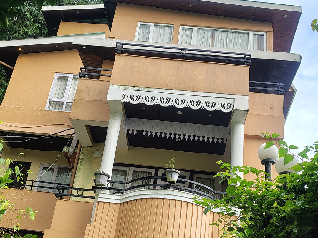 Summit Bougainvillea Tea Resort主图