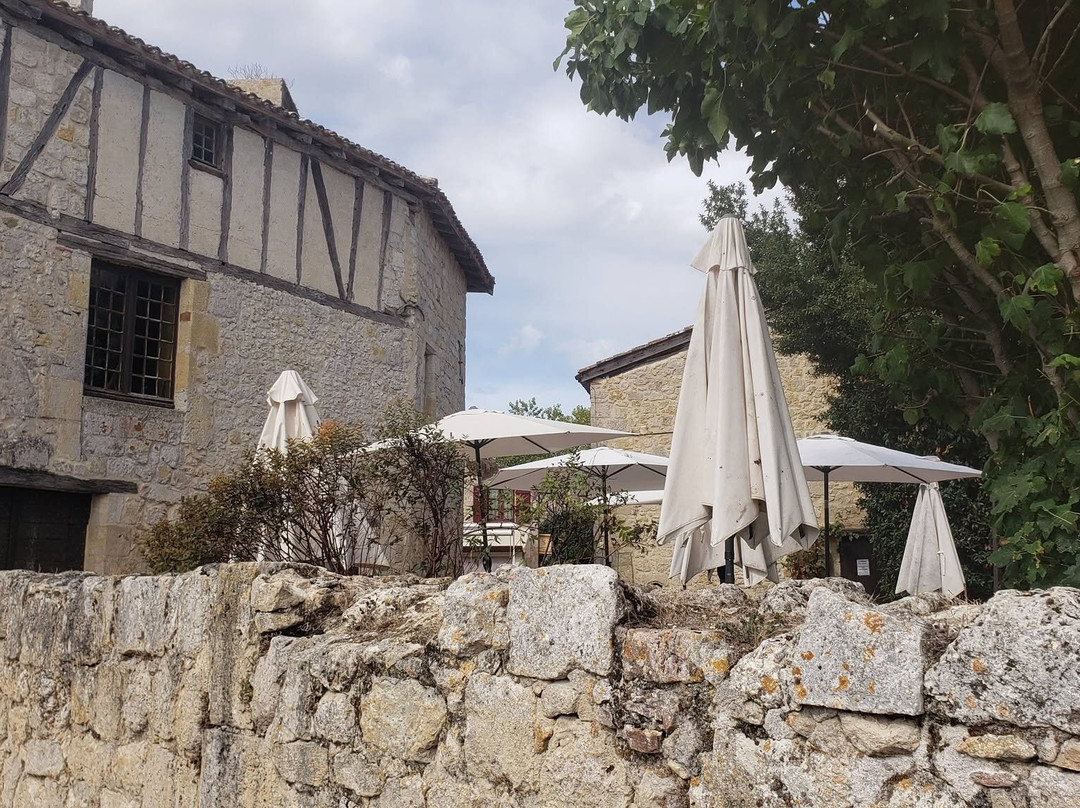Le Village Fortifie de Larressingle-Larressingle必去景点