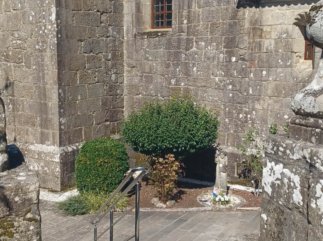 Igrexa de San Xulian de Requeixo-Pontecesures必去景点