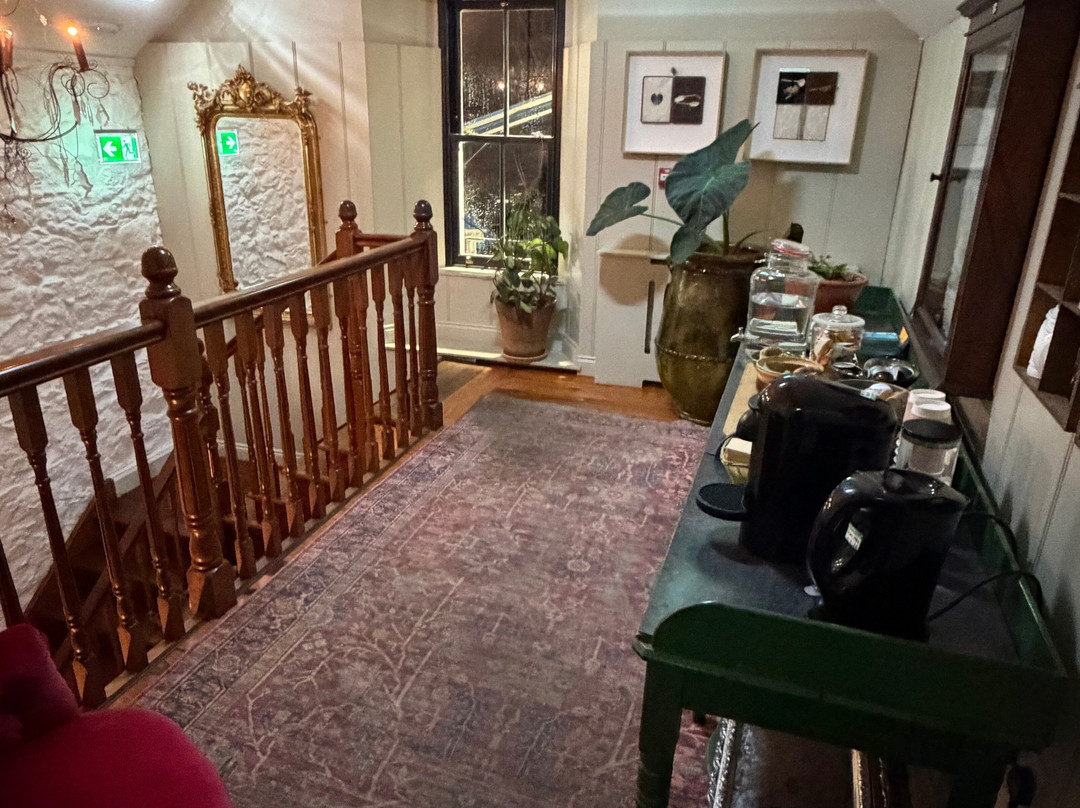 马车房酒店主图