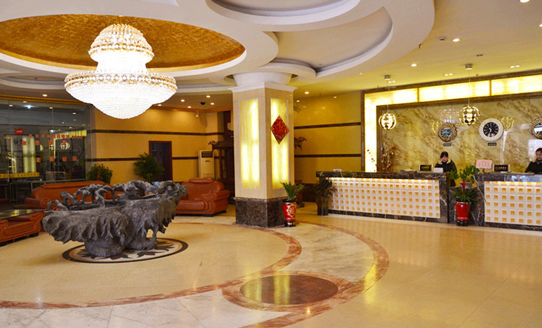 天上人间大酒店