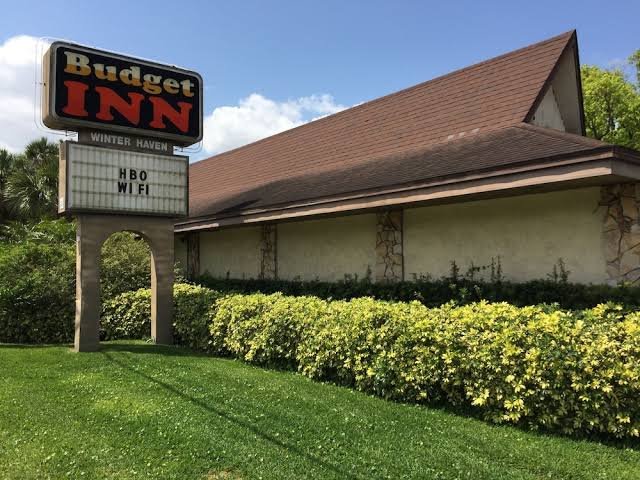Budget Inn Winter Haven Auburndale-浴室