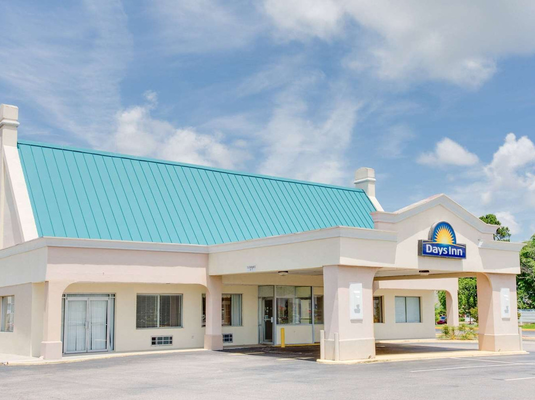 Days Inn by Wyndham Chester