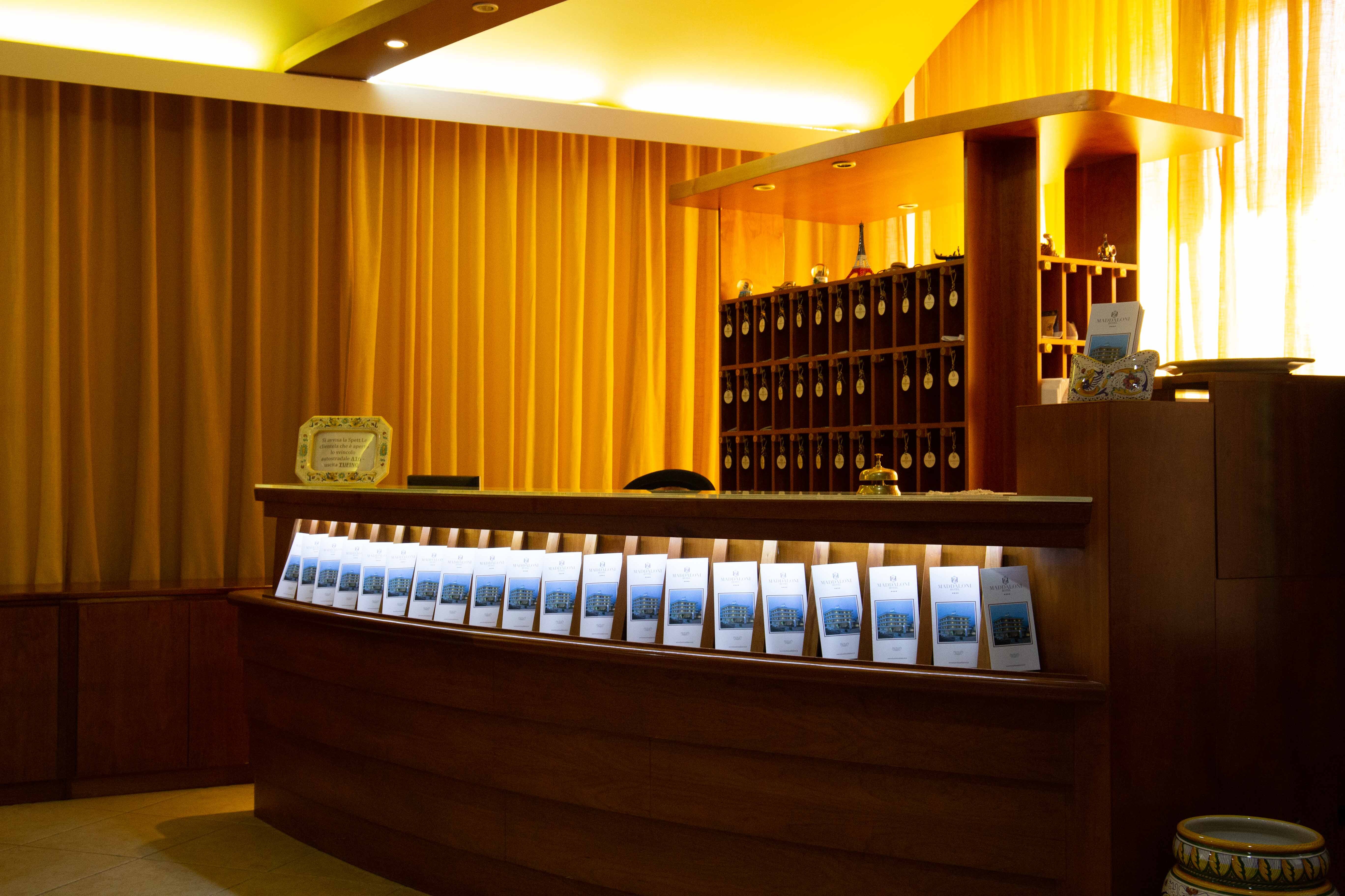 Hotel Maddaloni-官方