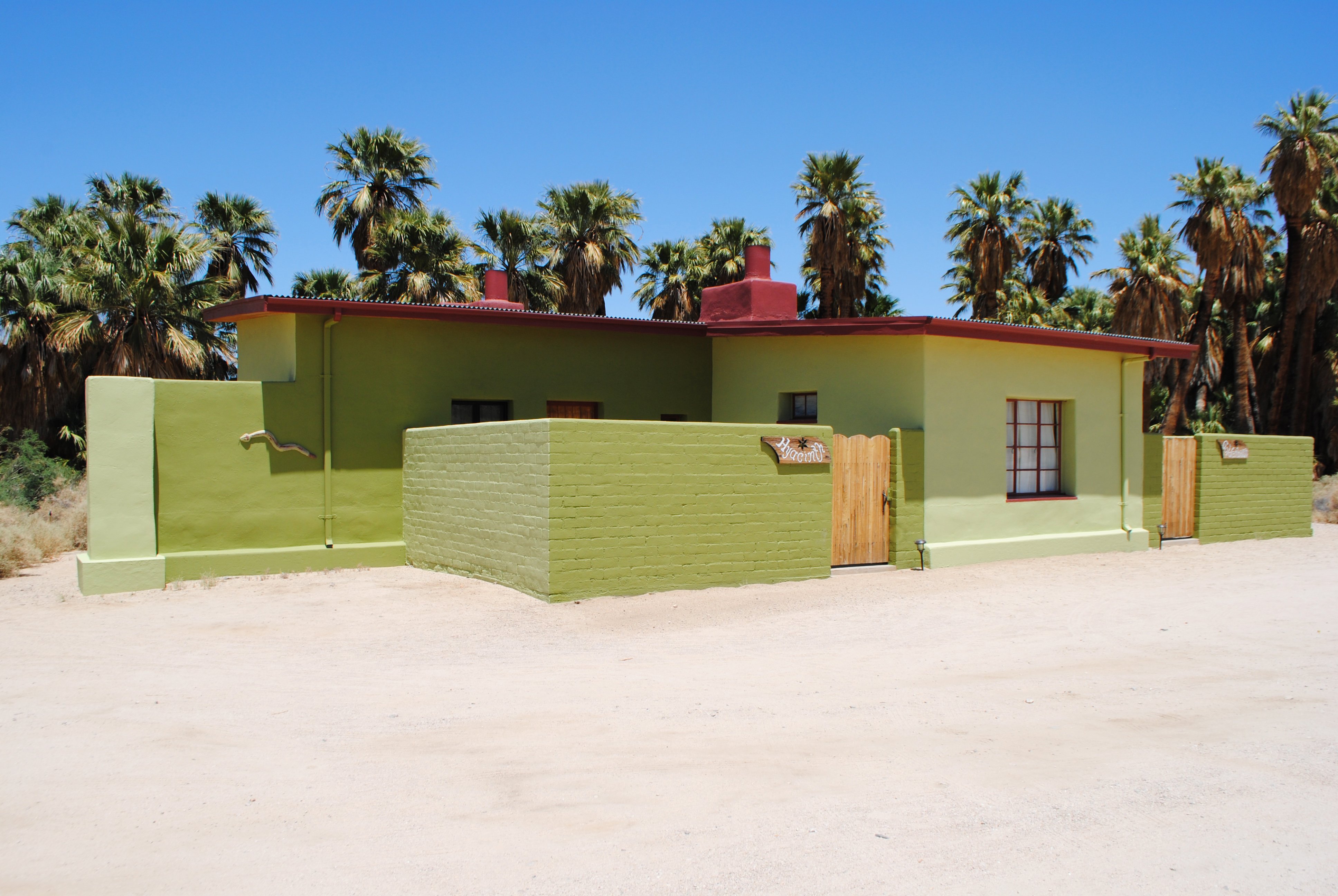 29 Palms Inn-官方