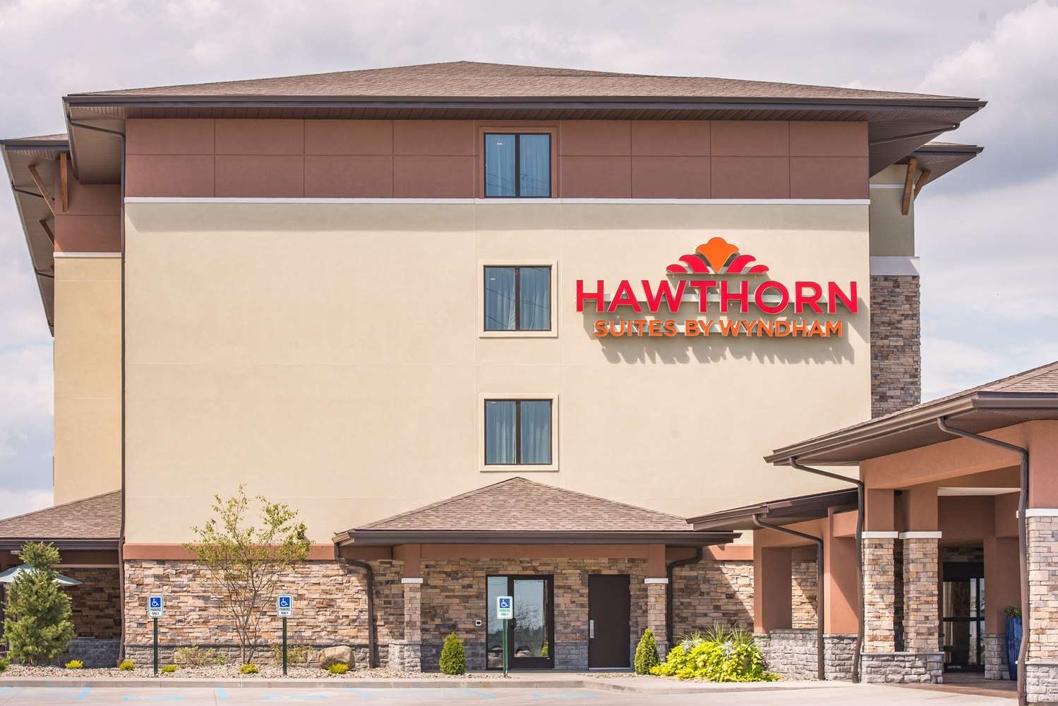 Hawthorn Suites by Wyndham St Clairsville-官方