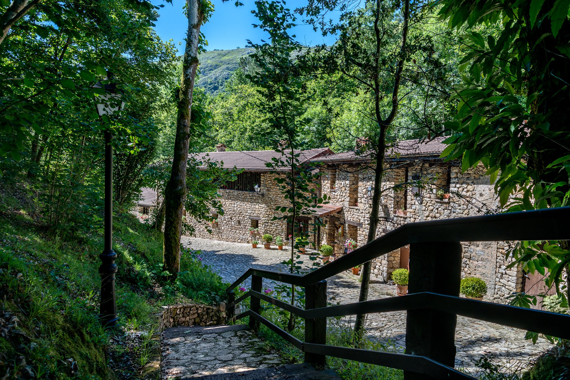 La Tahona de Besnes-官方