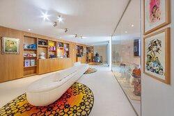 2B Art Gallery Calvia-波特努斯必去景点