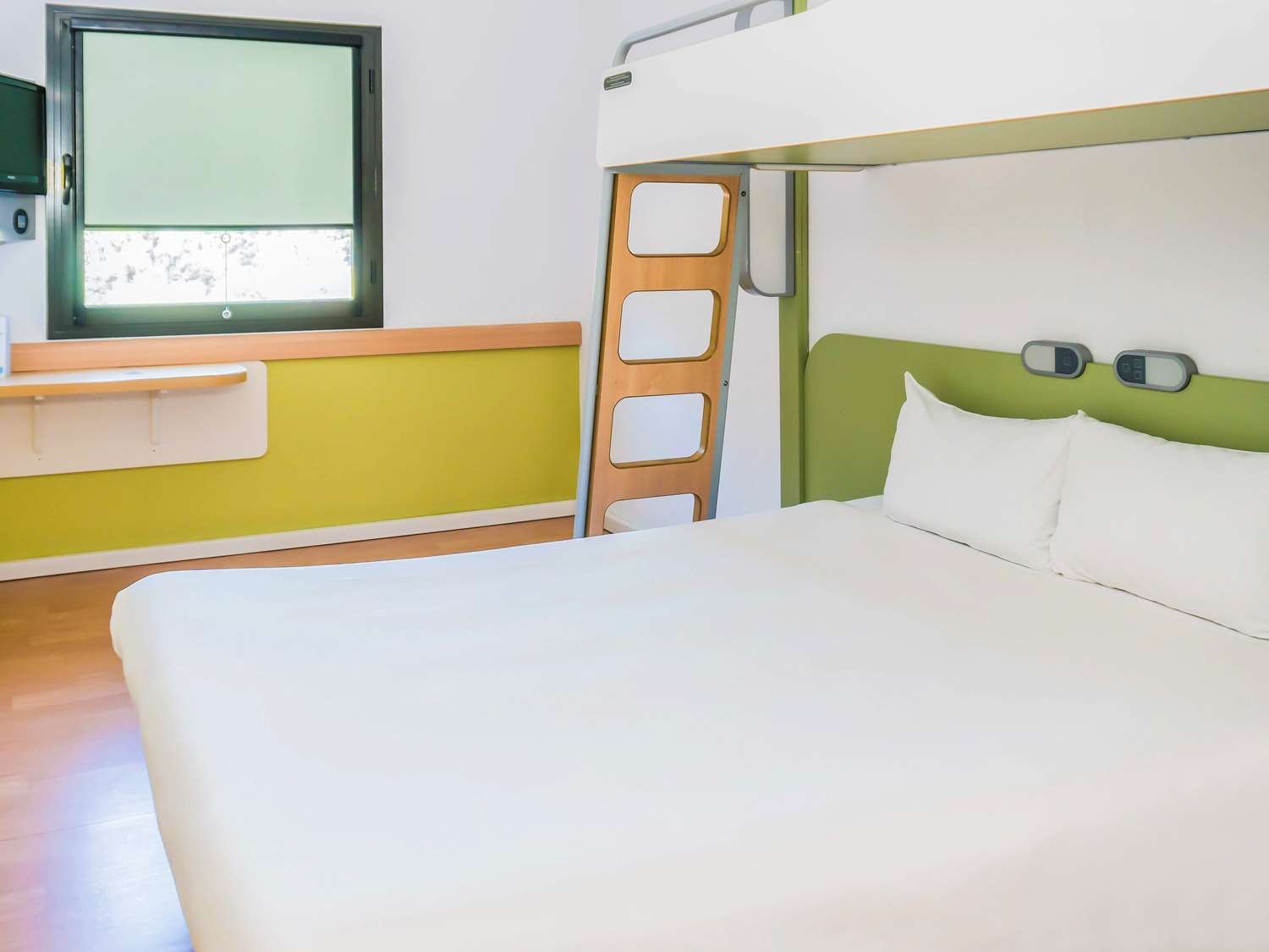 Ibis Budget Girona Costa Brava-官方