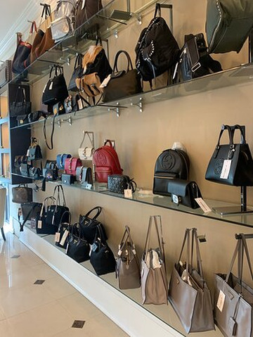 Queen Bee of Beverly Hills-亨茨维尔必去景点